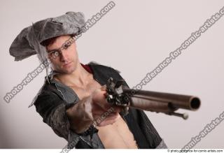  JACK PIRATE STANDING POSE WITH GUN